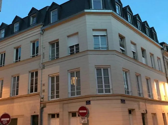 Apartment La Savane Du Donjon *